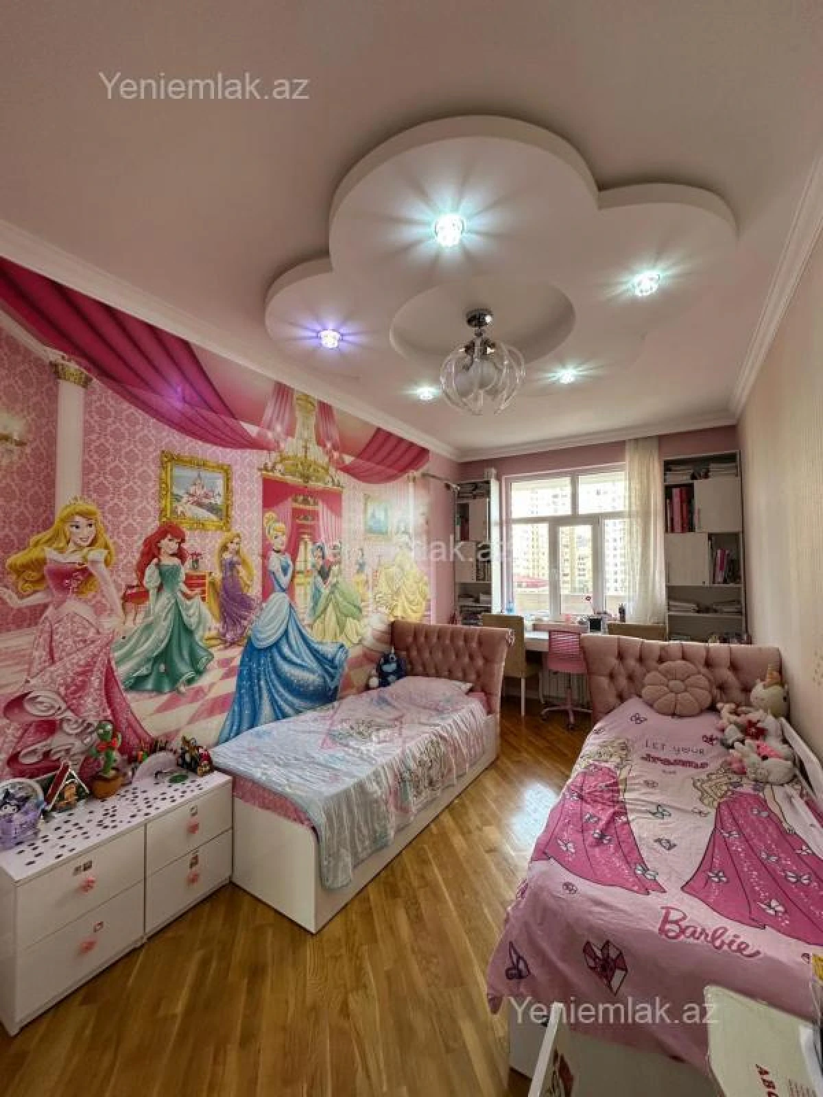 Satılır 3 otaqlı yeni tikili 127 m²