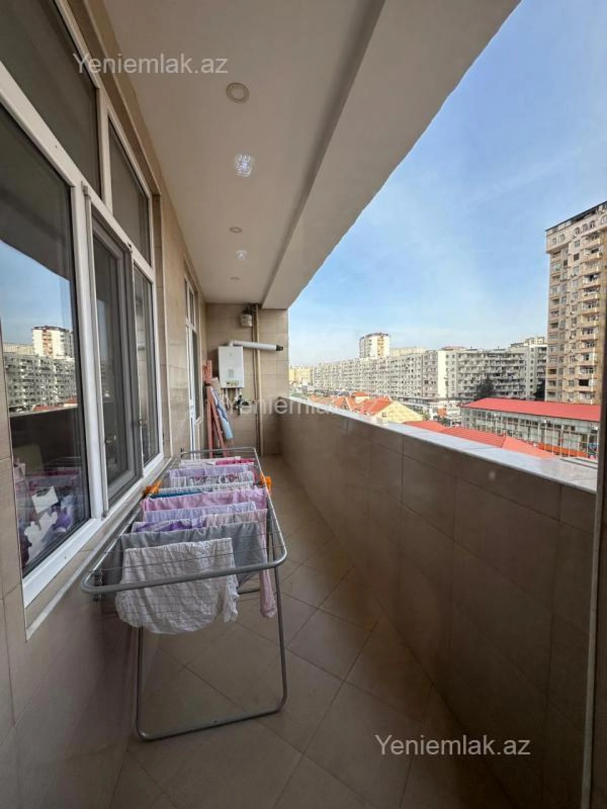 Satılır 3 otaqlı yeni tikili 127 m²