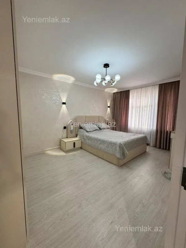 Satılır 3 otaqlı köhnə tikili 70 m²