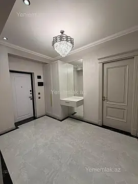 Satılır 3 otaqlı yeni tikili 140 m²