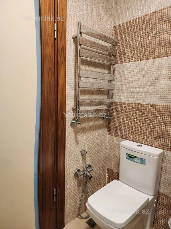 Satılır 3 otaqlı yeni tikili 110 m²