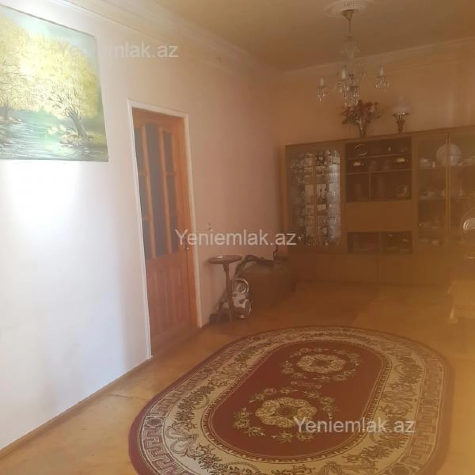 Satılır 6 otaqlı həyət evi 300 m²