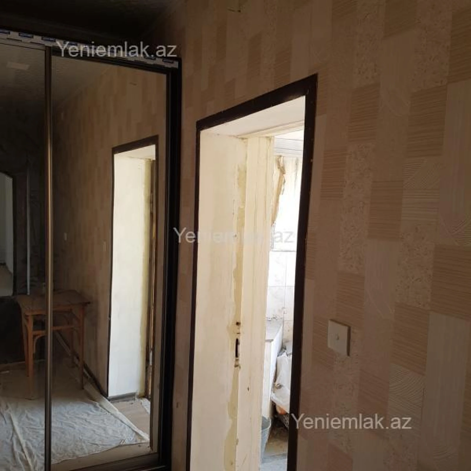 Satılır 6 otaqlı həyət evi 300 m²