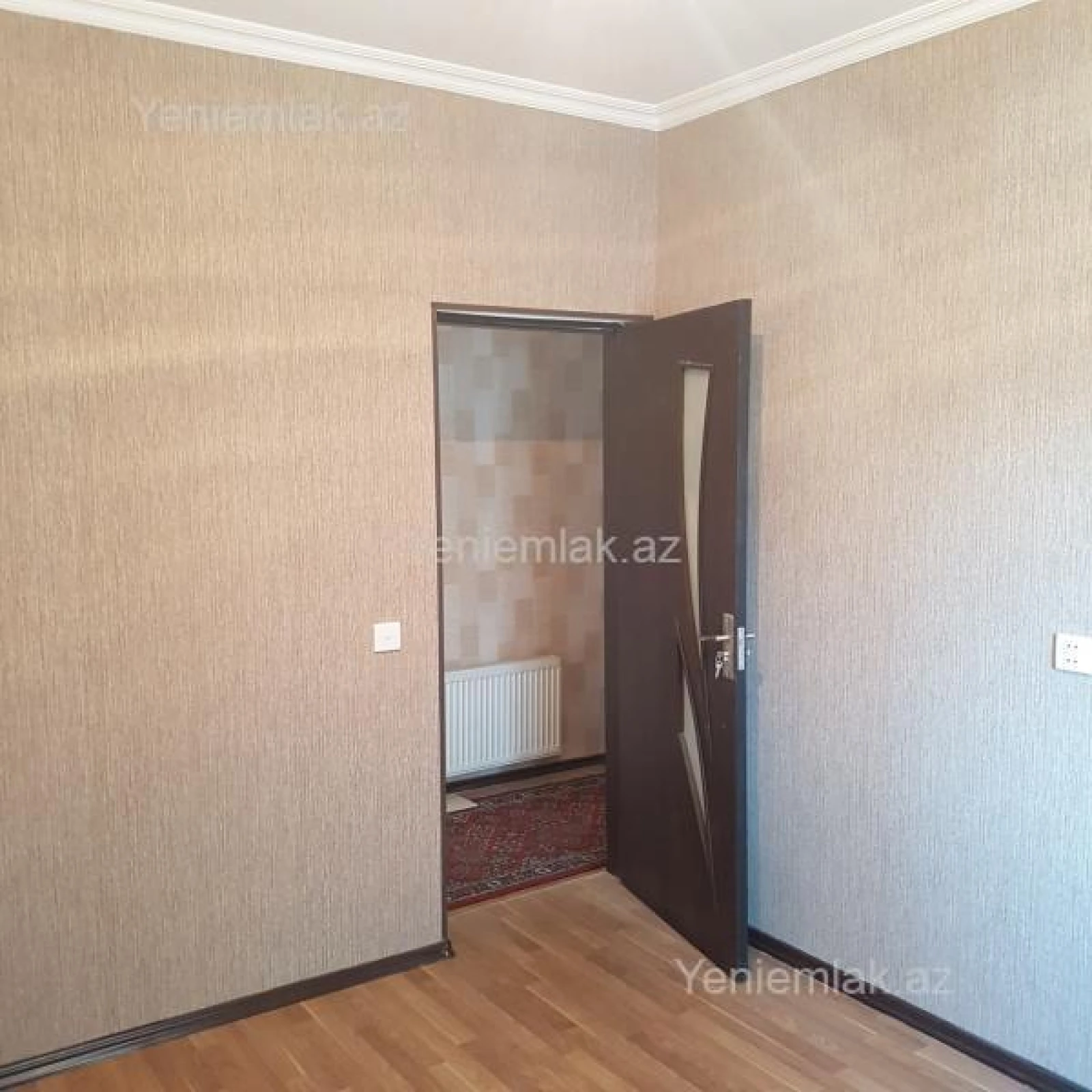Satılır 6 otaqlı həyət evi 300 m²