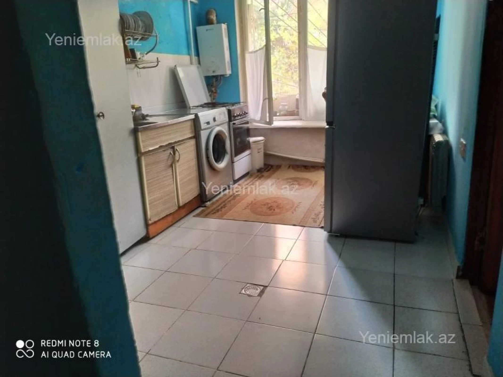 Satılır 2 otaqlı köhnə tikili 55 m²