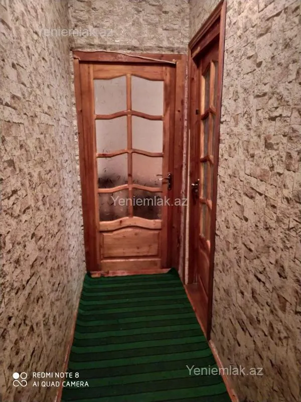Satılır 2 otaqlı köhnə tikili 55 m²