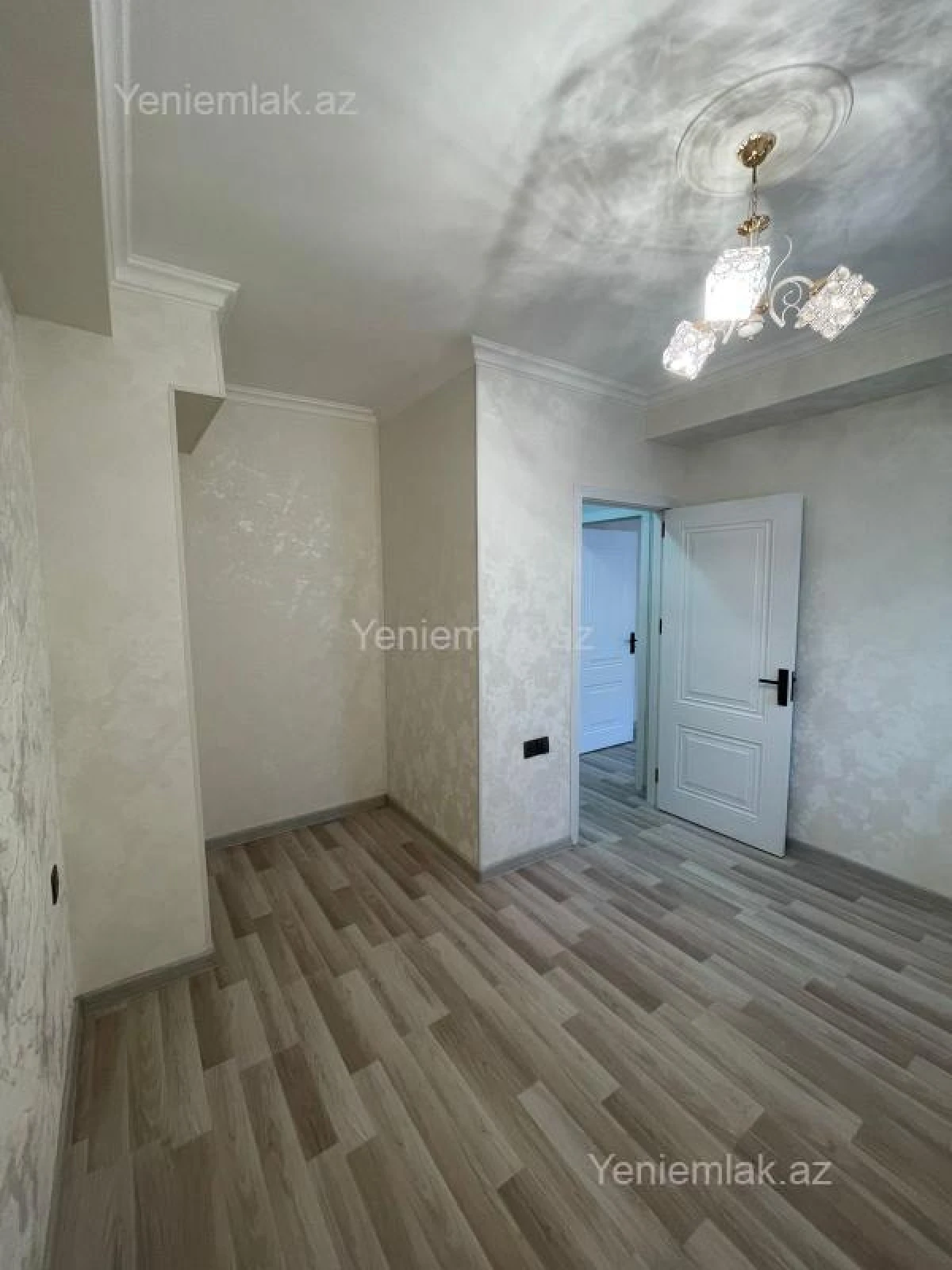 Satılır 2 otaqlı yeni tikili 42 m²