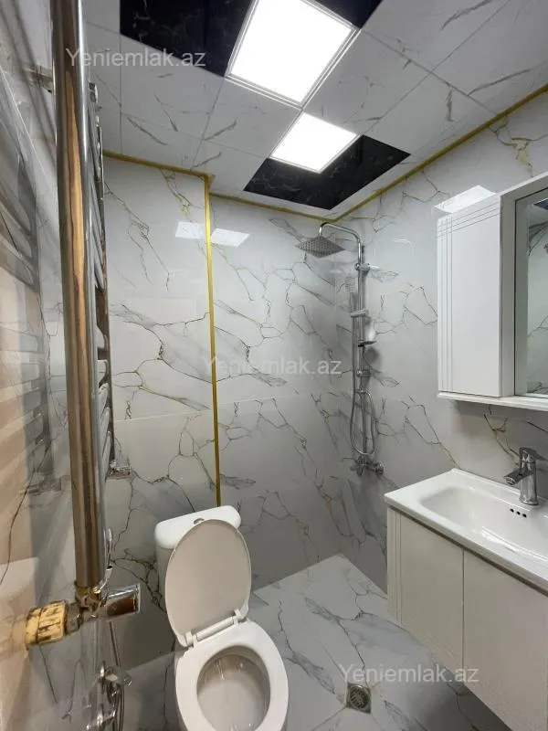 Satılır 2 otaqlı yeni tikili 42 m²