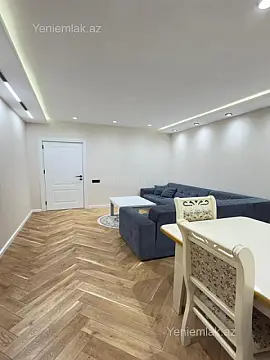 Satılır 2 otaqlı köhnə tikili 65 m²