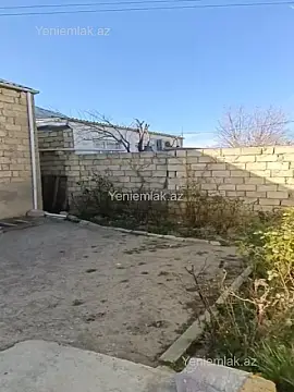 Satılır 3 otaqlı həyət evi 100 m²