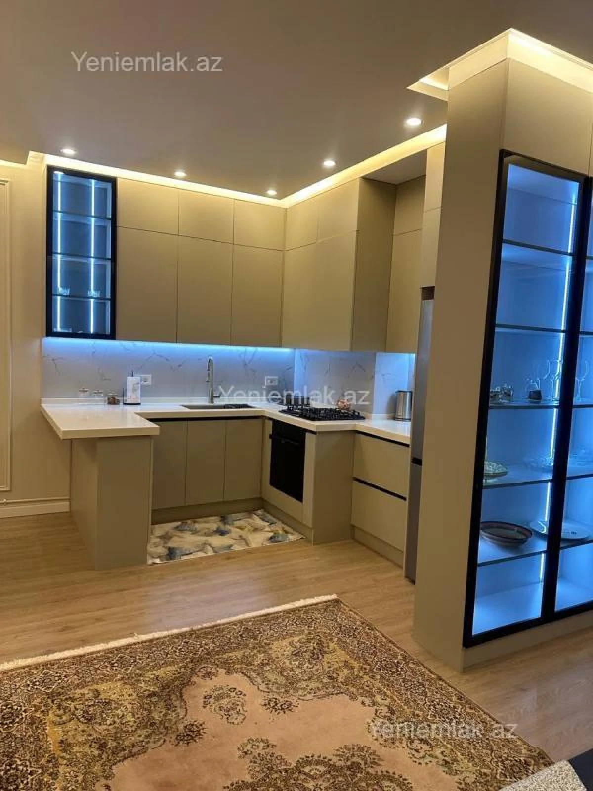 Satılır 2 otaqlı yeni tikili 70 m²