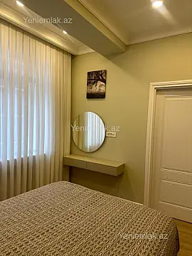 Satılır 2 otaqlı yeni tikili 70 m²