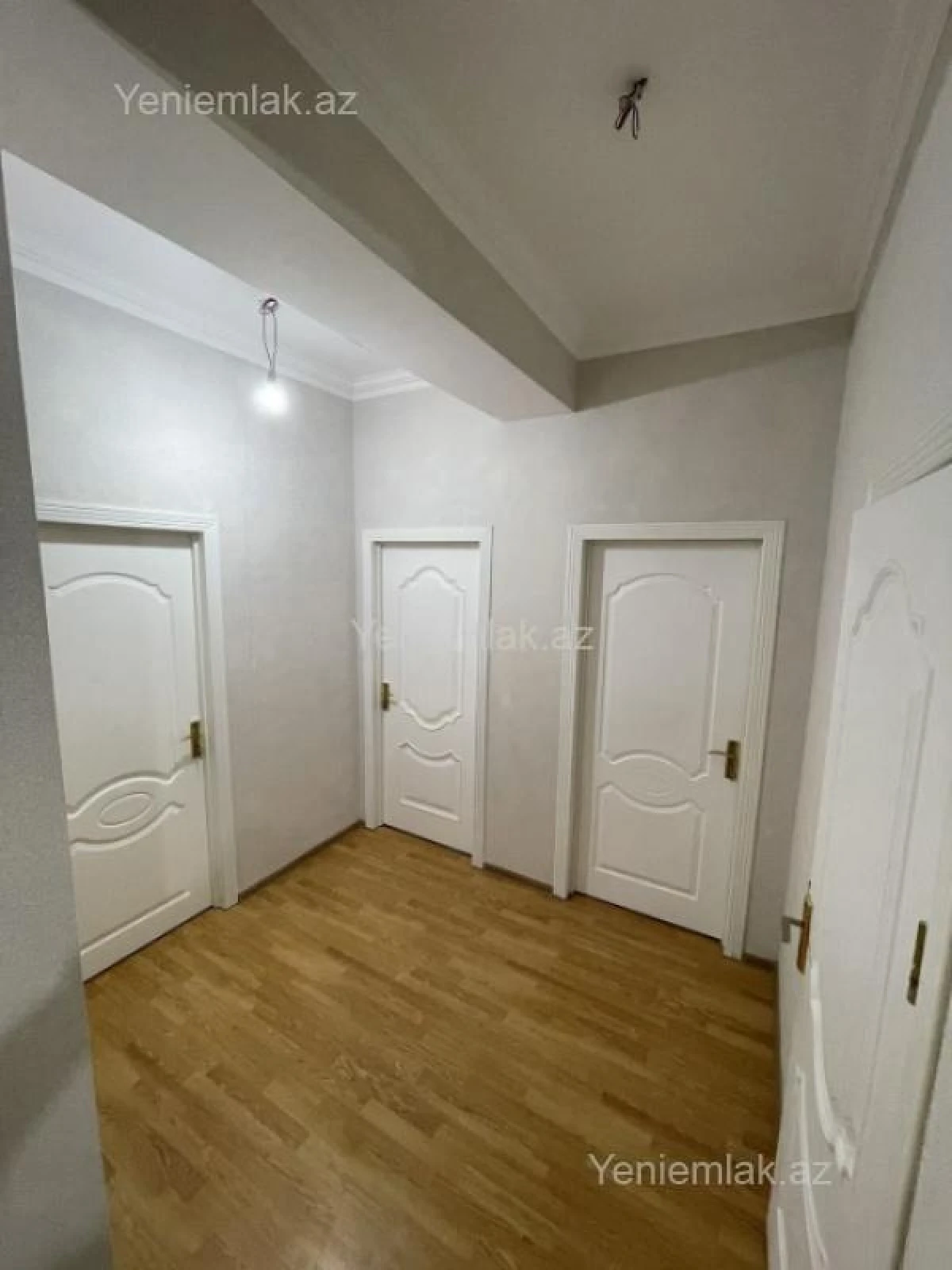 Satılır 3 otaqlı yeni tikili 85 m²