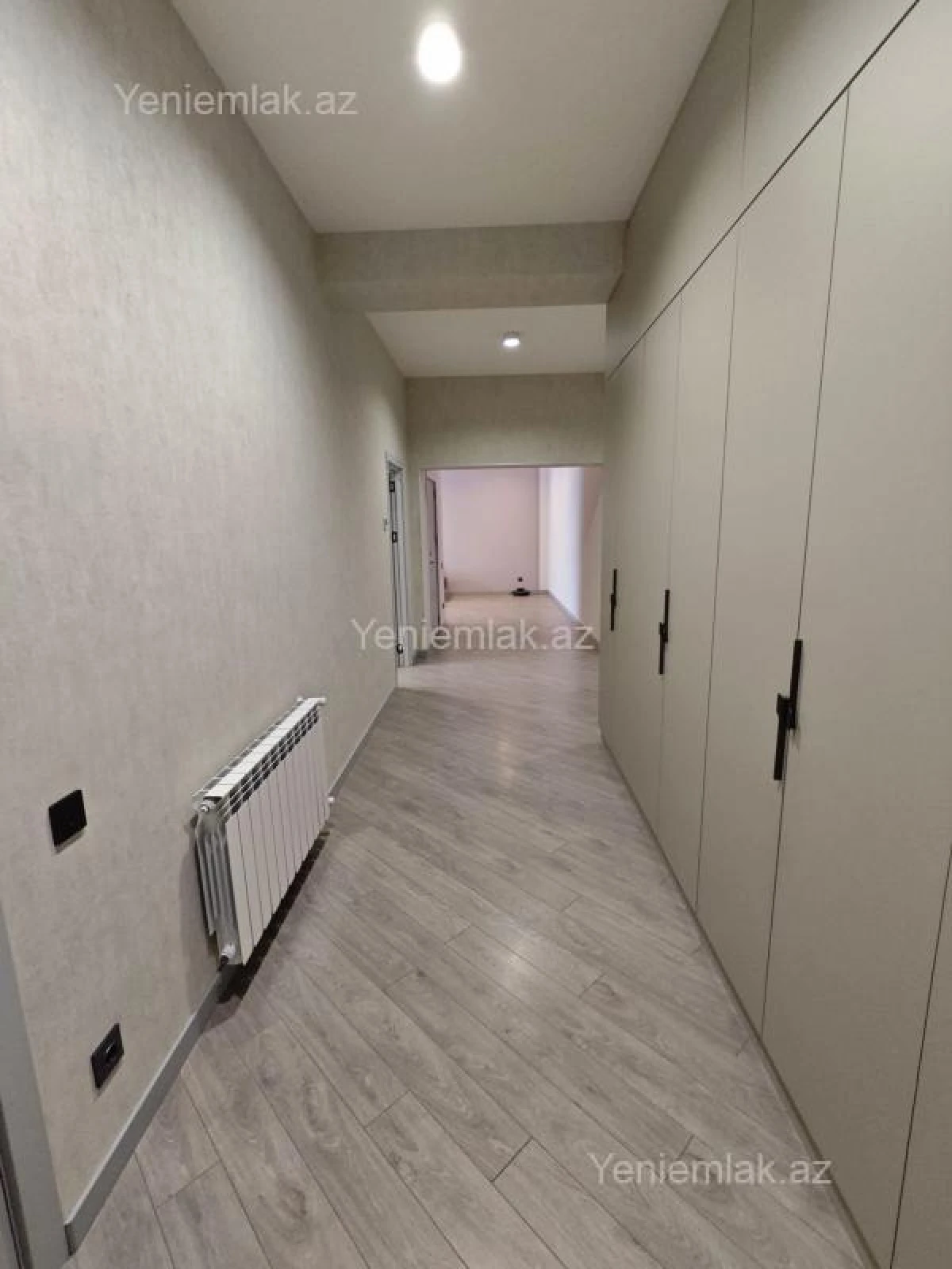 Satılır 4 otaqlı yeni tikili 135 m²