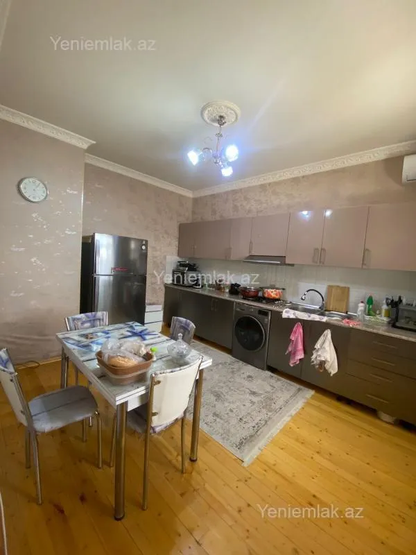 Satılır 3 otaqlı həyət evi 100 m²