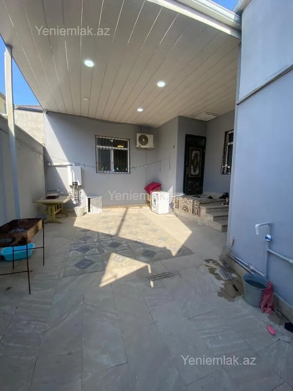 Satılır 3 otaqlı həyət evi 100 m²