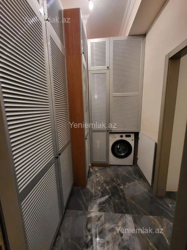 Satılır 3 otaqlı yeni tikili 110 m²