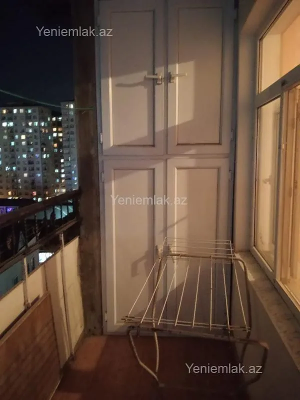 Satılır 2 otaqlı köhnə tikili 56 m²