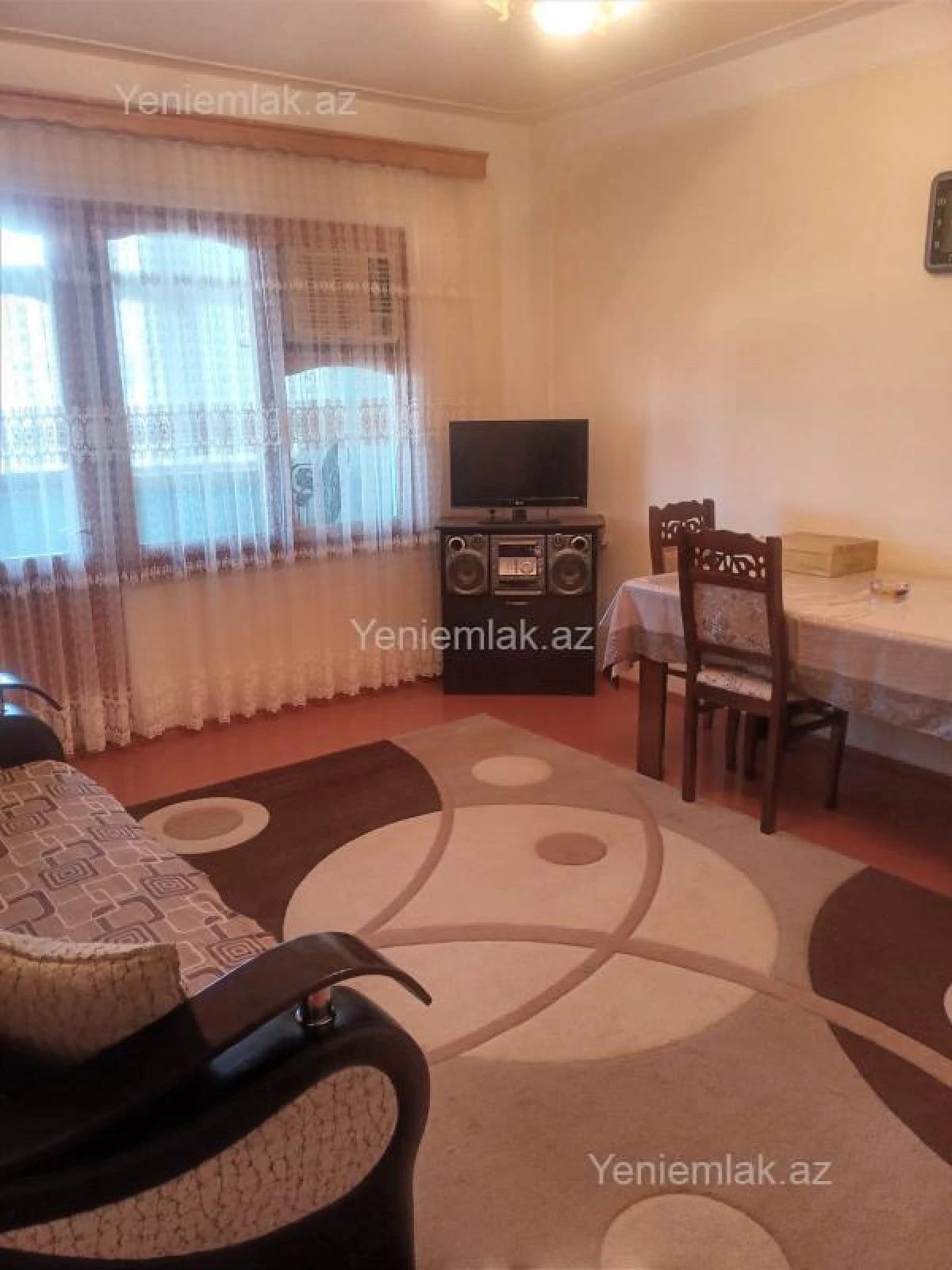 Satılır 3 otaqlı köhnə tikili 72 m²