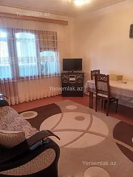 Satılır 3 otaqlı köhnə tikili 72 m² — Sumqayıt, 3-cü mikrorayon 3 otaq 72.00 m²