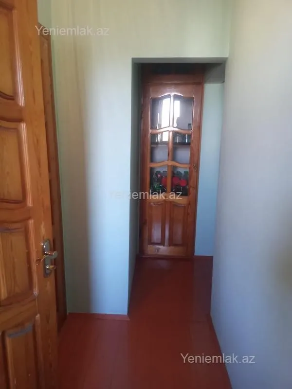 Satılır 3 otaqlı köhnə tikili 72 m²
