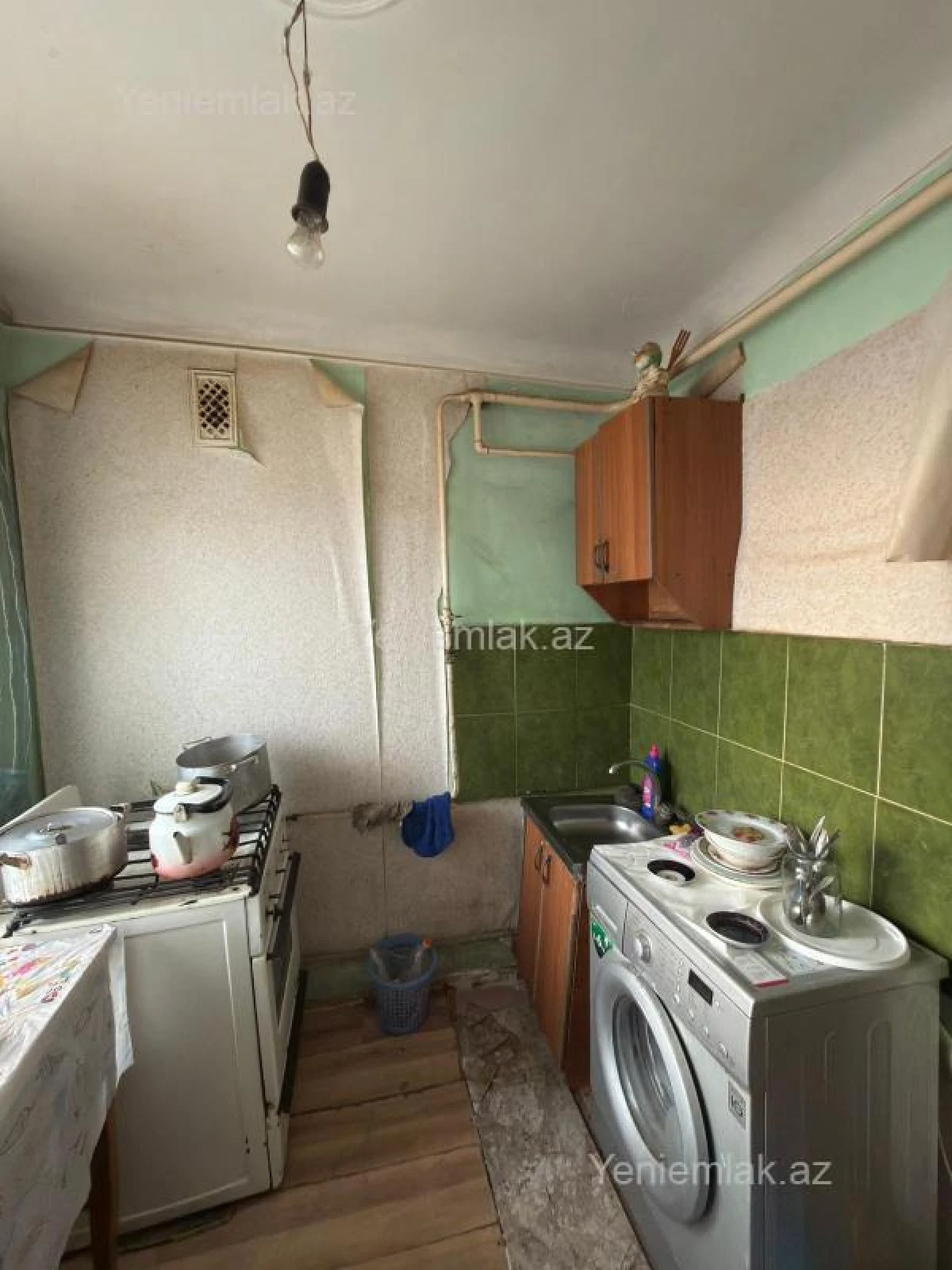 Satılır 3 otaqlı köhnə tikili 60 m²