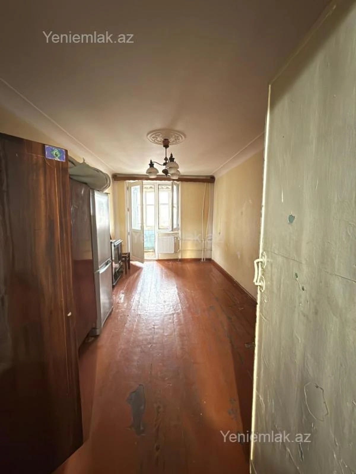 Satılır 3 otaqlı köhnə tikili 60 m²