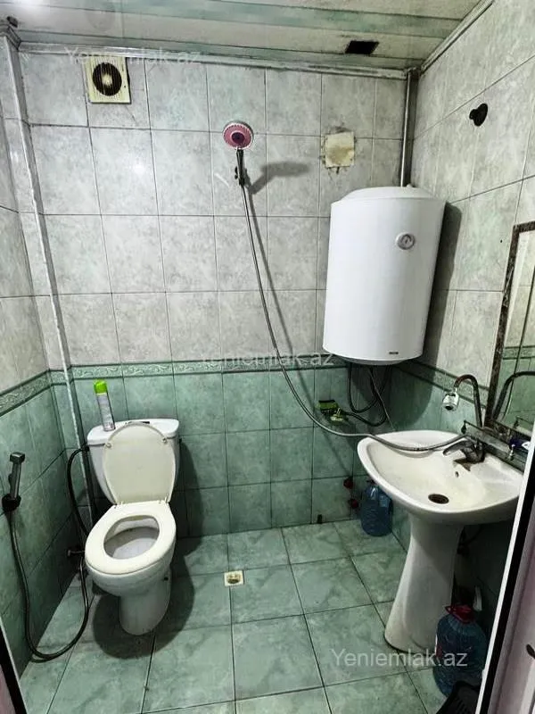 Satılır 3 otaqlı köhnə tikili 65 m²