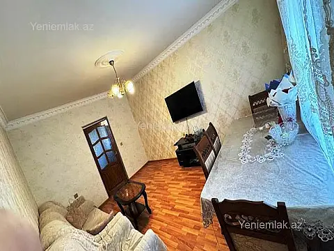 Satılır 3 otaqlı köhnə tikili 65 m²