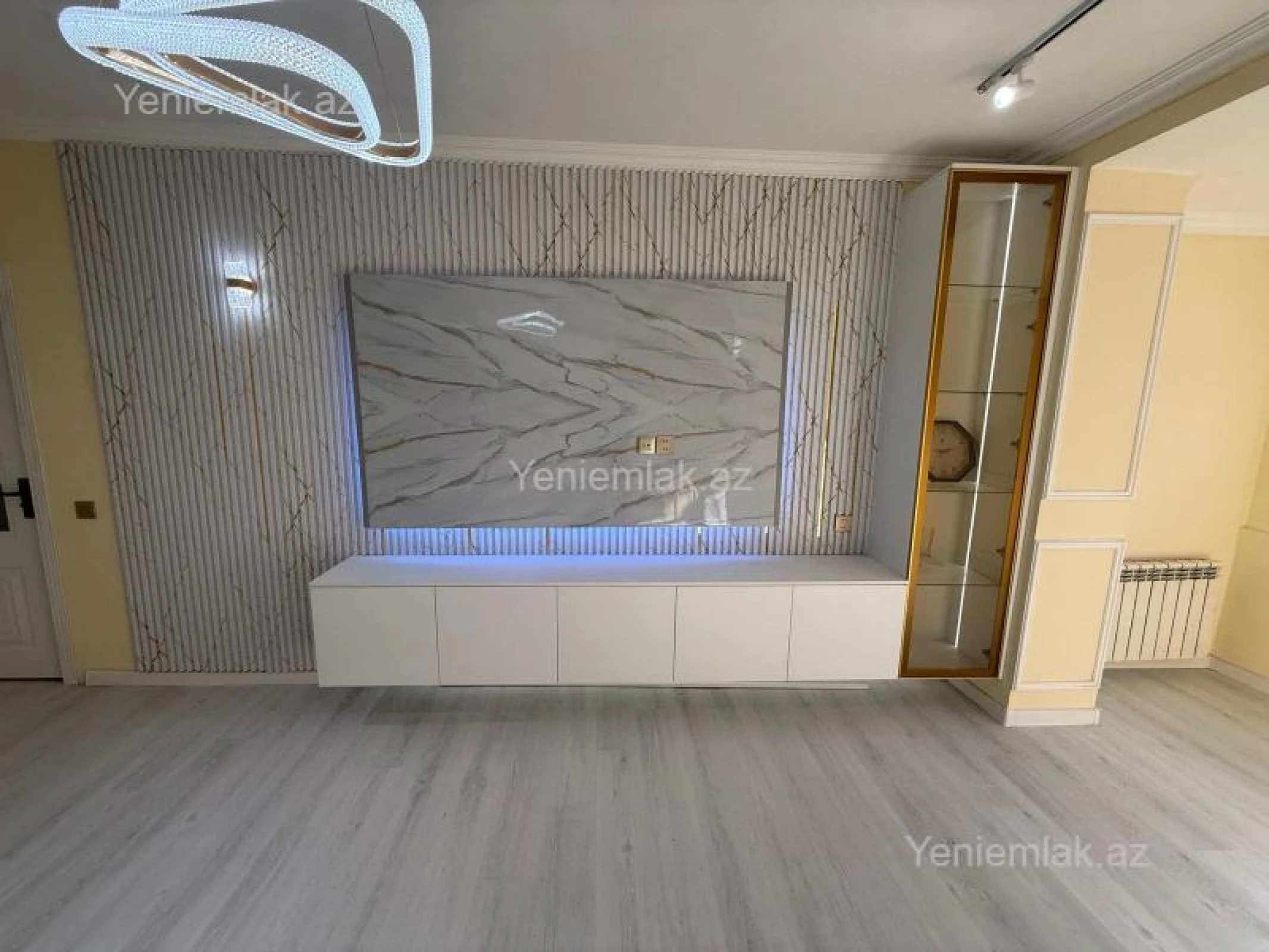 Satılır 3 otaqlı köhnə tikili 85 m²