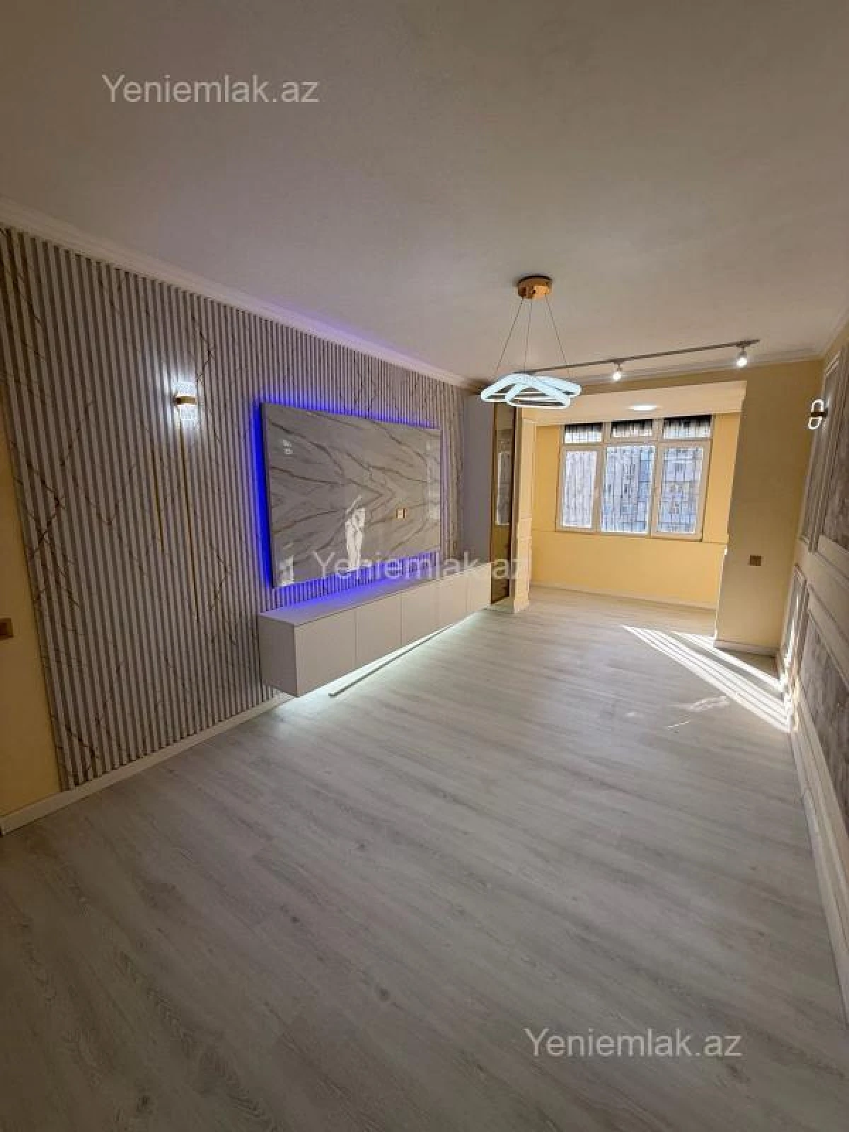 Satılır 3 otaqlı köhnə tikili 85 m²