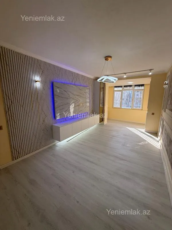 Satılır 3 otaqlı köhnə tikili 85 m²