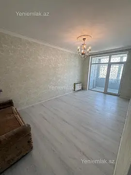 Satılır 3 otaqlı köhnə tikili 85 m²