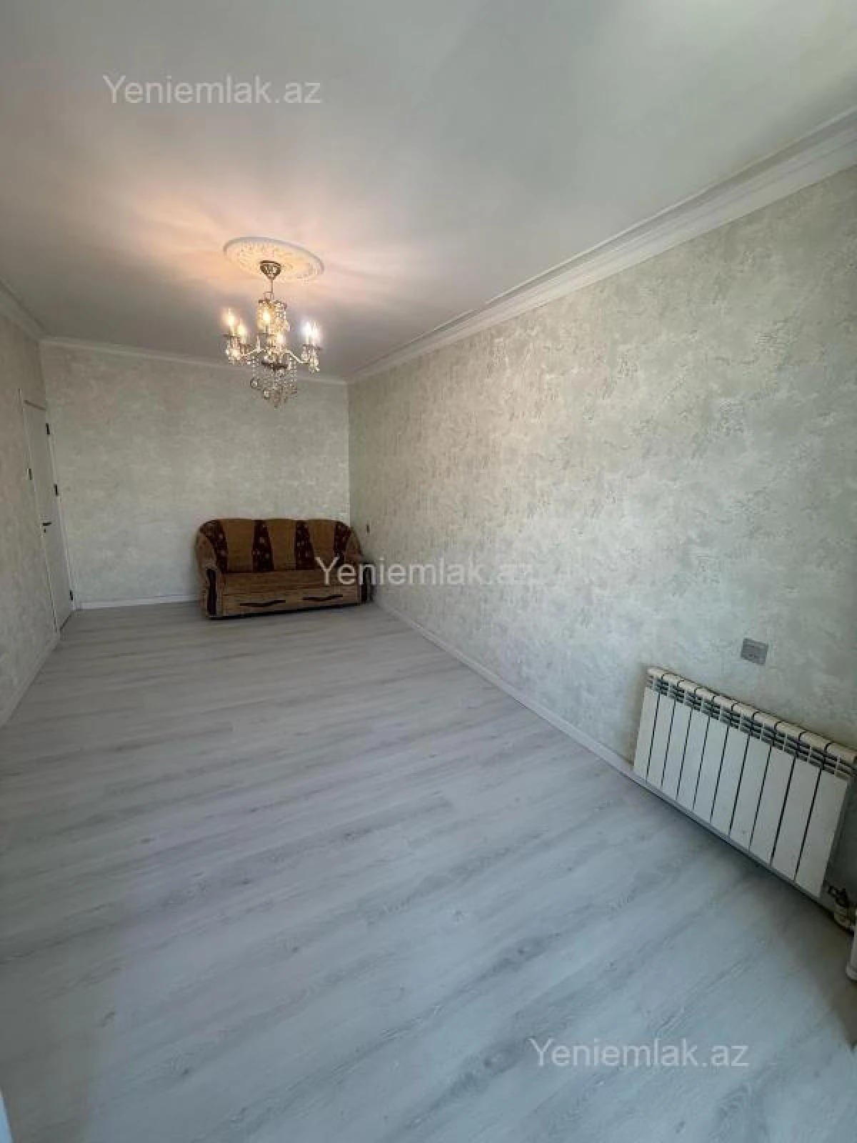 Satılır 3 otaqlı köhnə tikili 85 m²