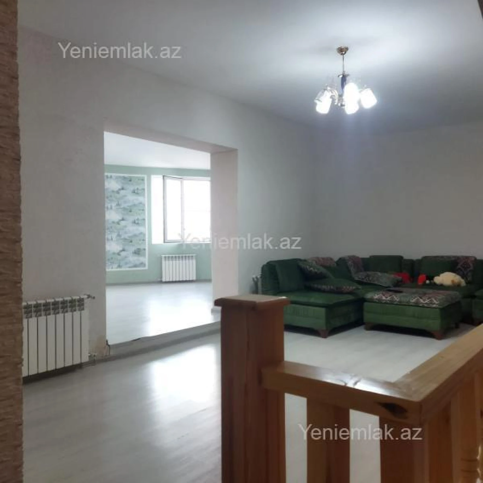 Satılır 9 otaqlı həyət evi 270 m²