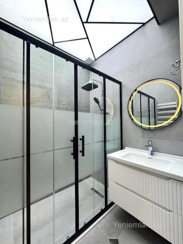 Satılır 3 otaqlı yeni tikili 105 m²