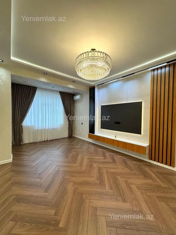Satılır 3 otaqlı yeni tikili 105 m²
