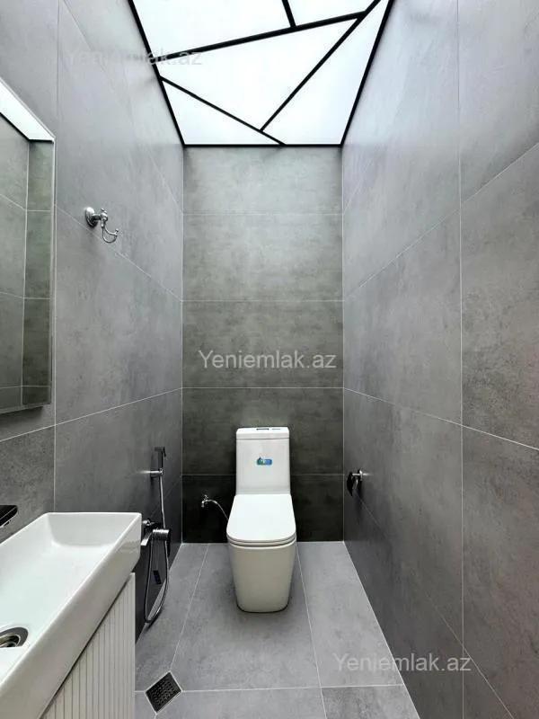 Satılır 3 otaqlı yeni tikili 105 m²