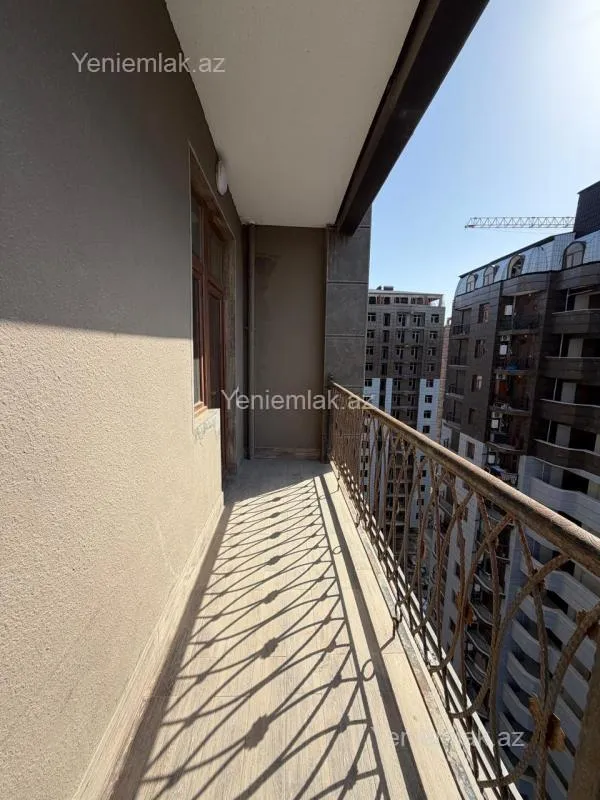 Satılır 2 otaqlı yeni tikili 89 m²
