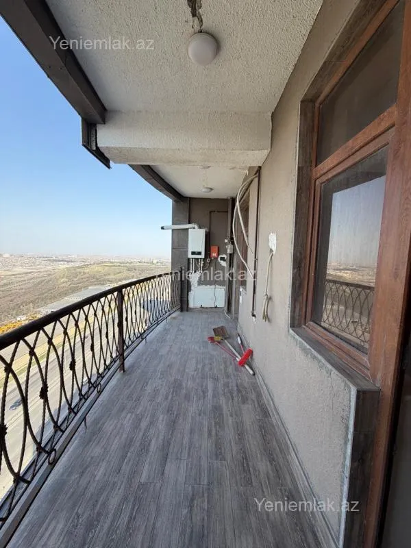 Satılır 2 otaqlı yeni tikili 89 m²