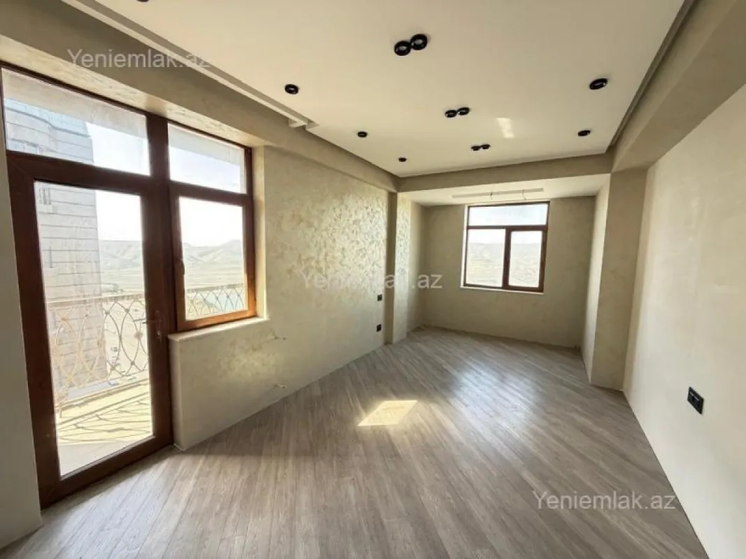 Satılır 2 otaqlı yeni tikili 89 m²