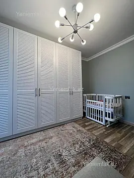 Satılır 3 otaqlı köhnə tikili 85 m²