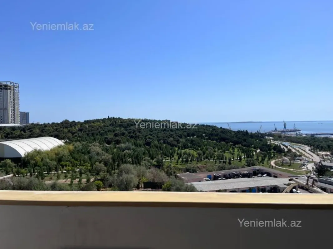 Satılır 3 otaqlı köhnə tikili 85 m²