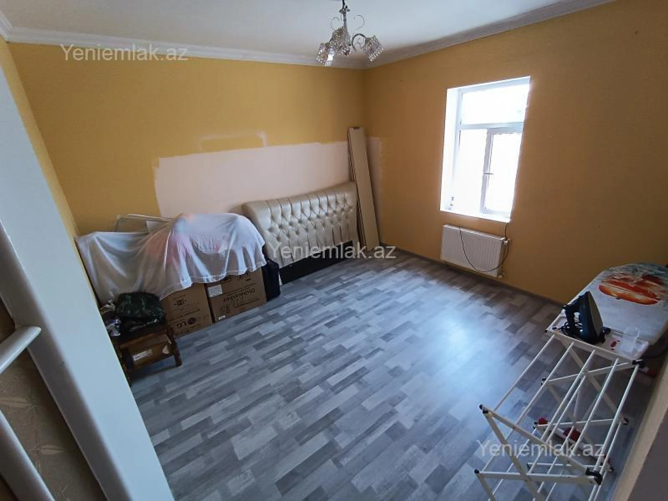 Satılır 6 otaqlı həyət evi 200 m²