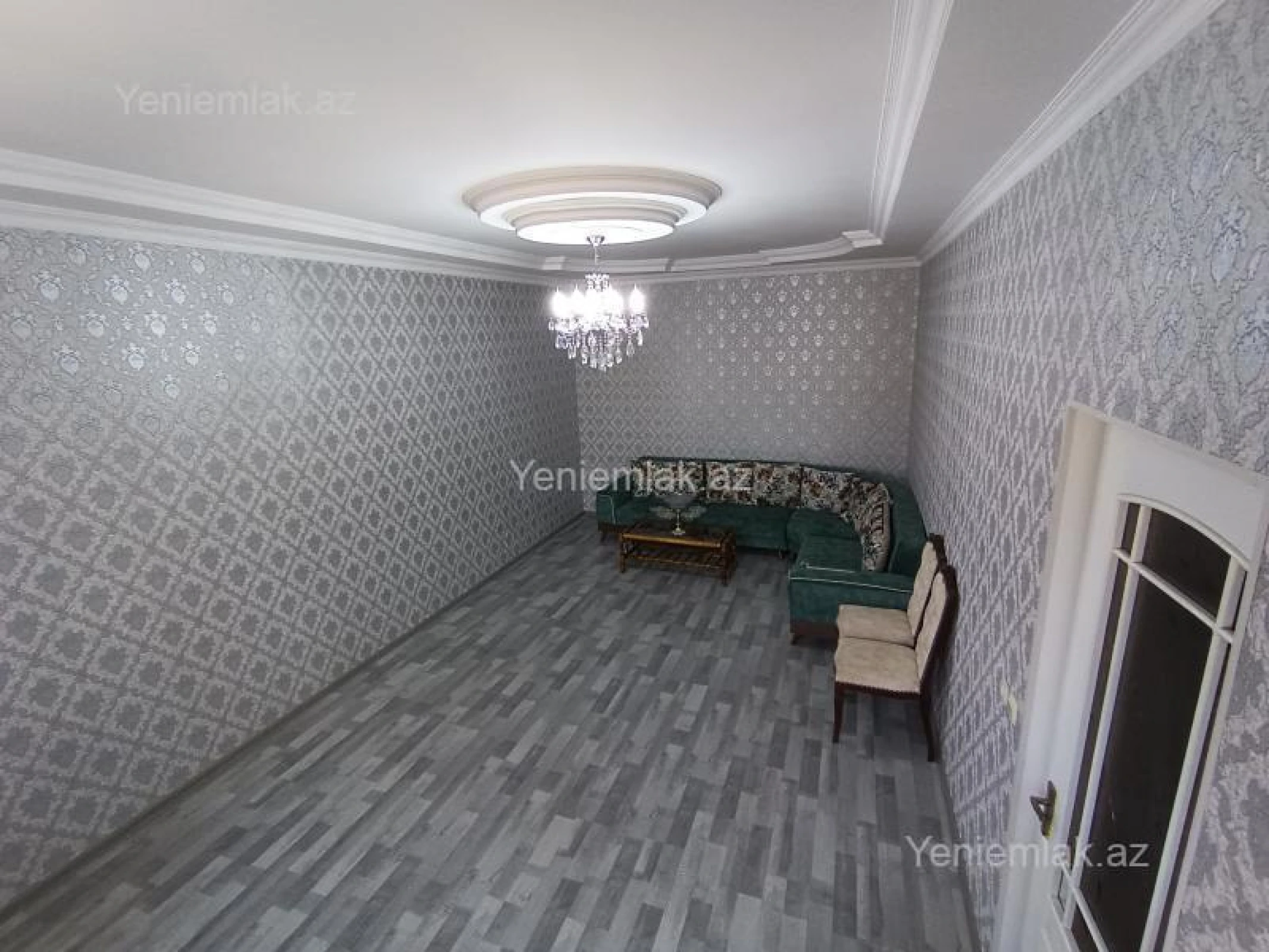 Satılır 6 otaqlı həyət evi 200 m²