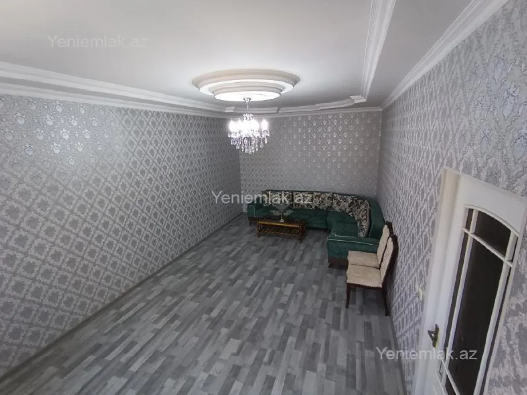 Satılır 6 otaqlı həyət evi 200 m²