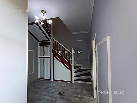 Satılır 6 otaqlı həyət evi 200 m²