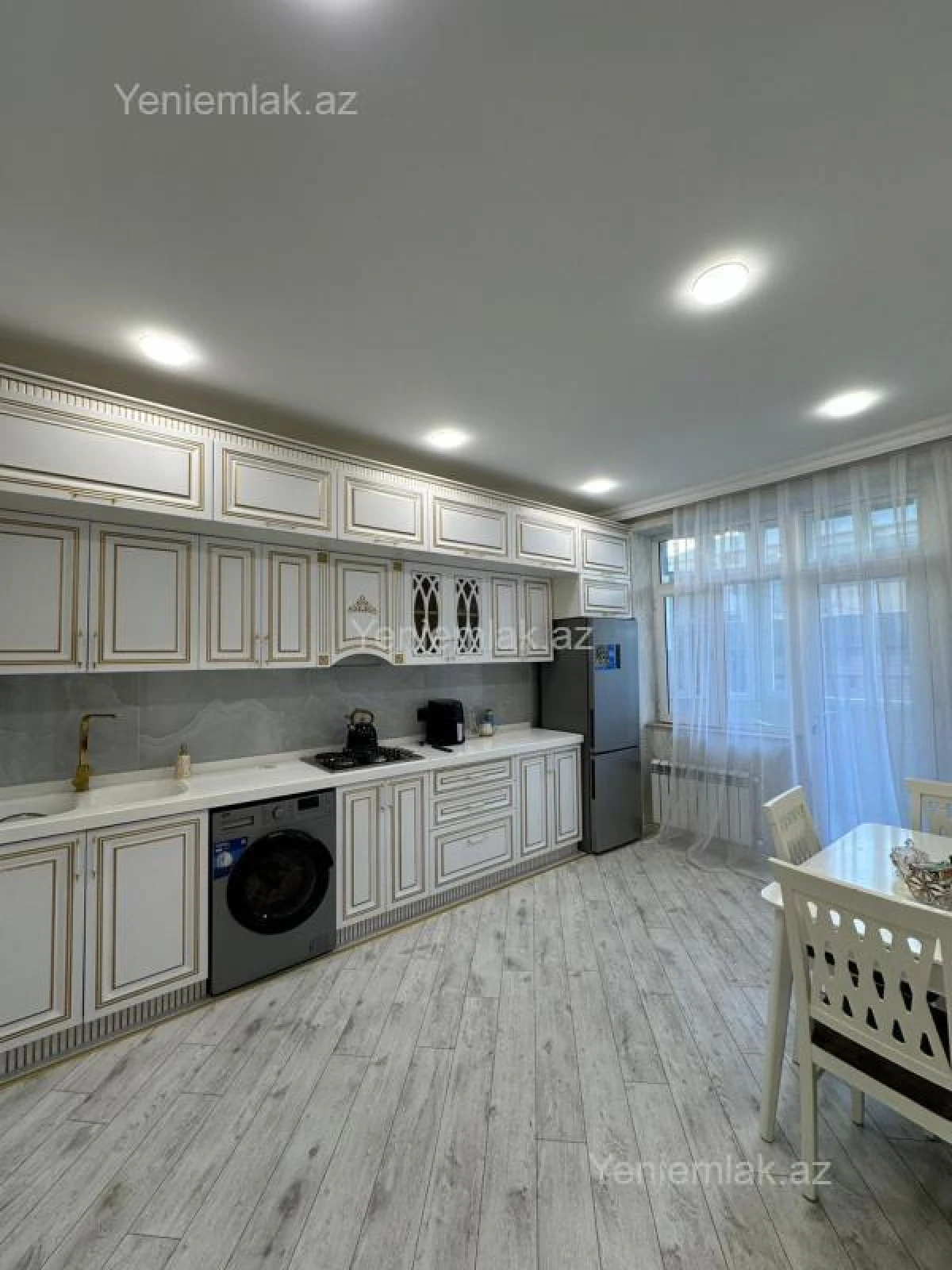 Satılır 3 otaqlı yeni tikili 103 m²