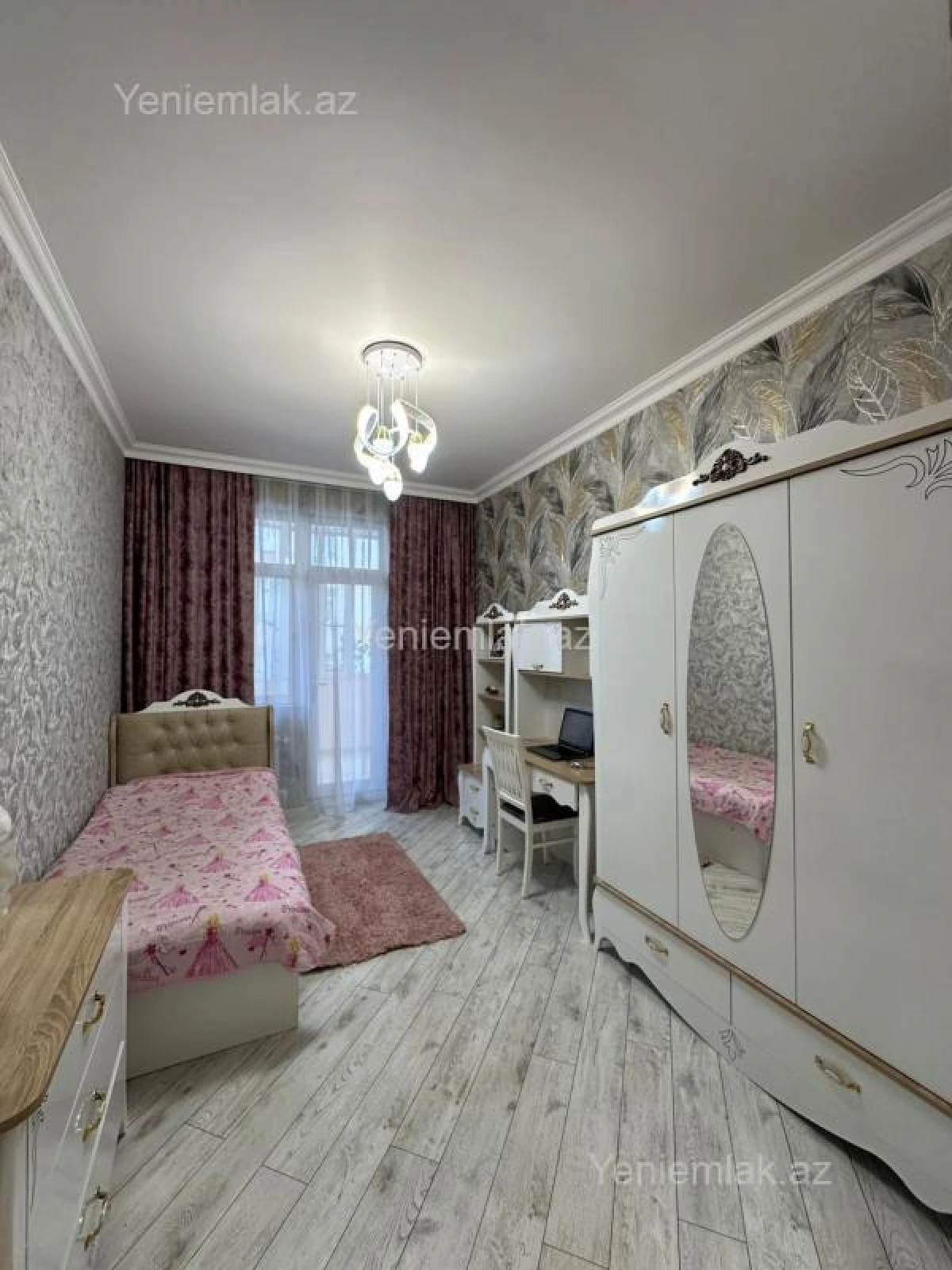 Satılır 3 otaqlı yeni tikili 103 m²