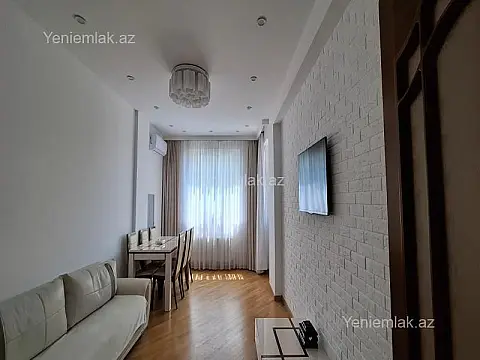 Satılır 3 otaqlı yeni tikili 112 m²